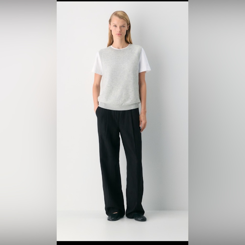 The Effortless Pant™ - CruiseLinen™
LIKE NEW, USED ONE.
NOT A FAN OF LINEN